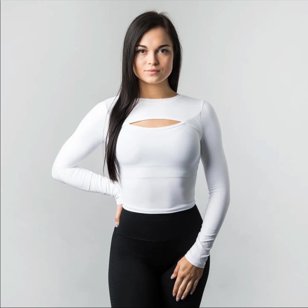 Alphalete Key hole Long sleeve